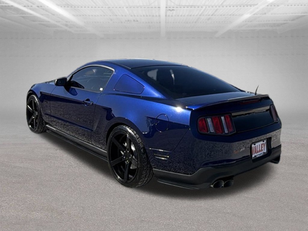 Used 2011 Ford Mustang GT RWD image 7