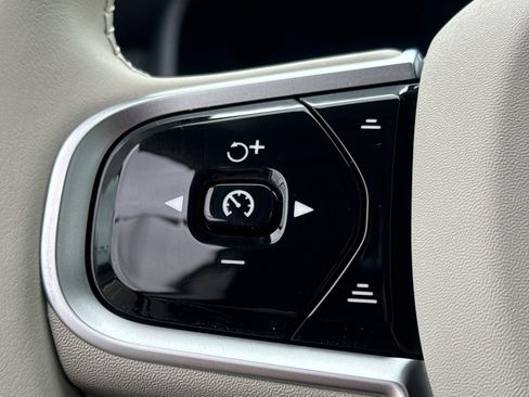Certified 2026 Volvo XC90 T8 Ultra w/ Lounge Package AWD/4WD image 29