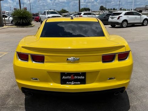 Used 2012 Chevrolet Camaro LS RWD image 8