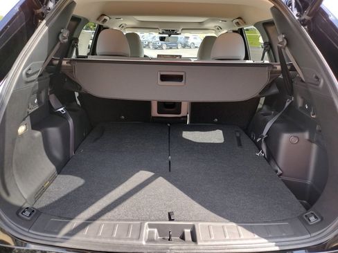 New 2025 Mitsubishi Outlander SE image 10