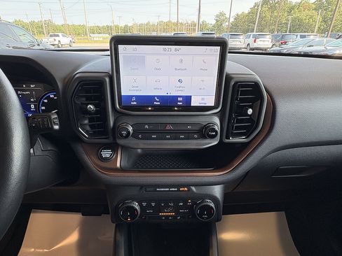 Used 2023 Ford Bronco Sport Badlands w/ Premium Package AWD/4WD image 16