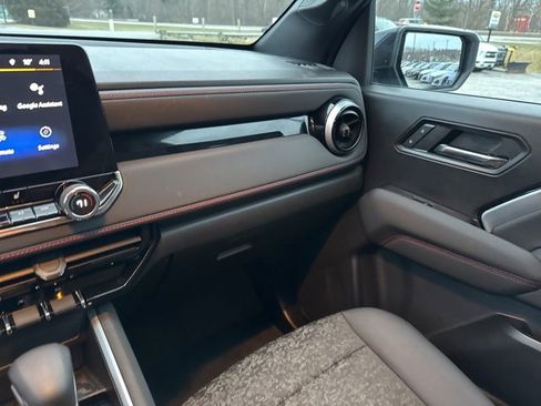 Used 2023 Chevrolet Colorado Z71 w/ Z71 Convenience Package 2 image 60