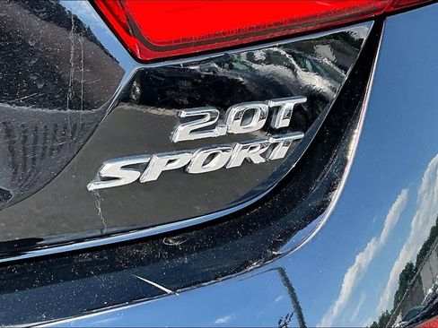 Used 2022 Honda Accord Sport image 10