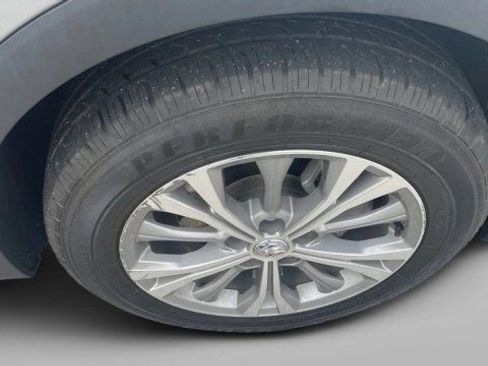 Used 2023 Buick Envision Preferred FWD image 5