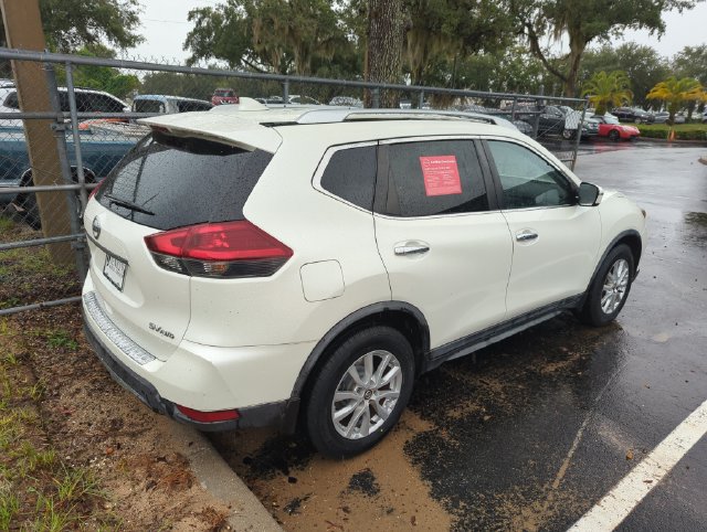 Certified 2018 Nissan Rogue SV AWD/4WD image 2