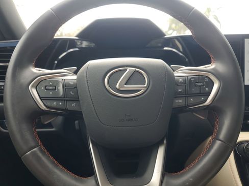 Used 2024 Lexus NX 250 FWD image 24