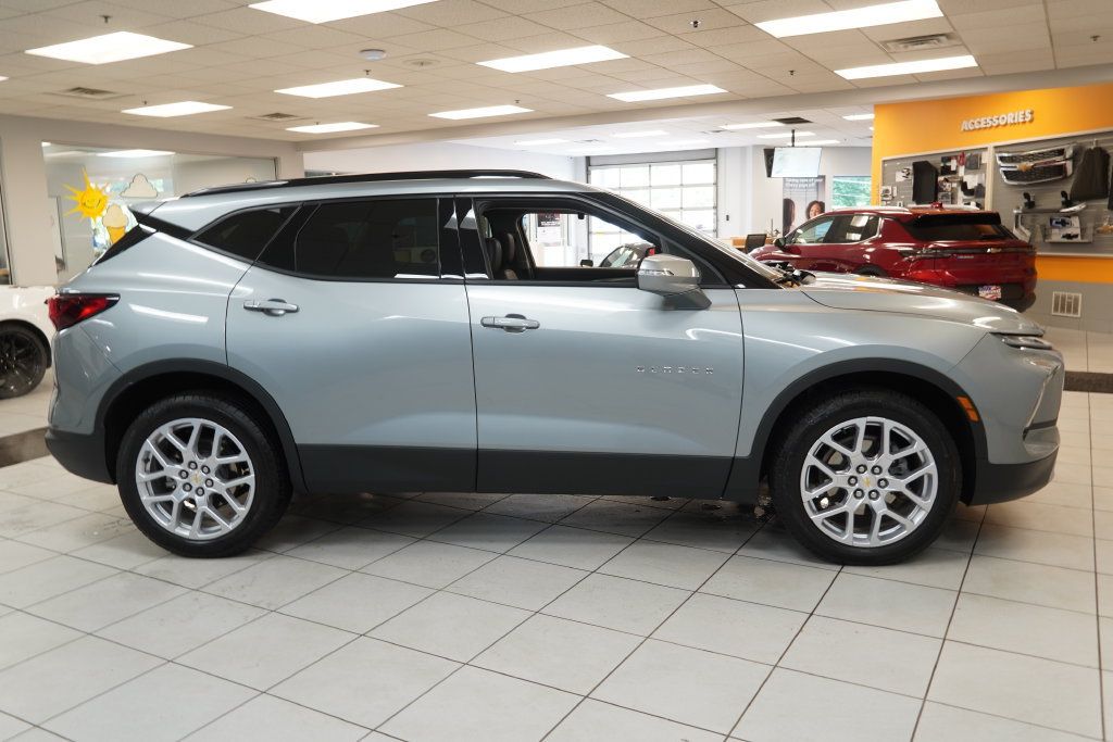 Used 2024 Chevrolet Blazer LT w/ LPO, Floor Liner Package AWD/4WD image 14
