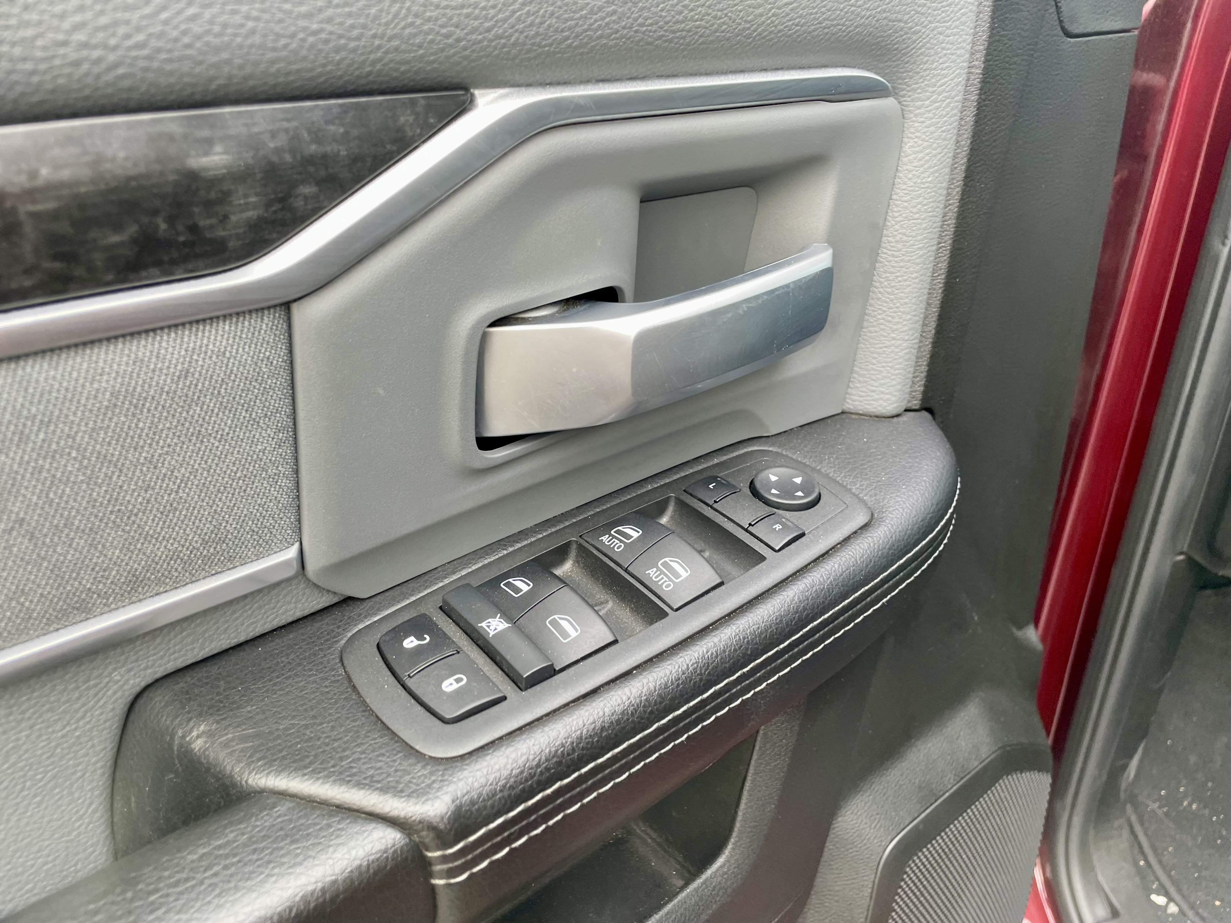Used 2022 RAM 2500 Big Horn w/ Safety Group B AWD/4WD image 13