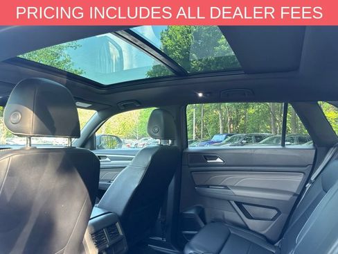 Used 2021 Volkswagen Atlas Cross Sport SEL R-Line AWD/4WD image 11