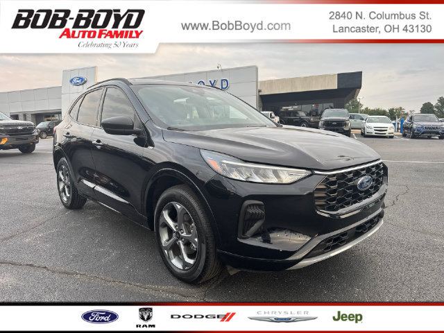 Used 2024 Ford Escape ST-Line w/ Tech Pack #1 AWD/4WD image 1