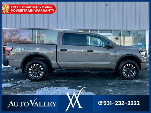 Used 2024 Nissan Titan PRO-4X w/ Pro-4x Utility Package image 8