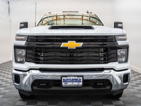 New 2026 Chevrolet Silverado 2500 W/T w/ WT/CX Safety Package AWD/4WD image 2
