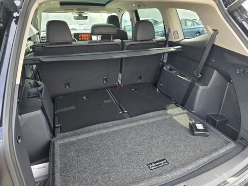 New 2026 Volkswagen Atlas Peak Edition AWD/4WD image 16