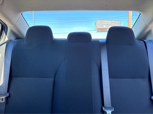 Used 2025 Nissan Versa S w/ Trunk Package image 10