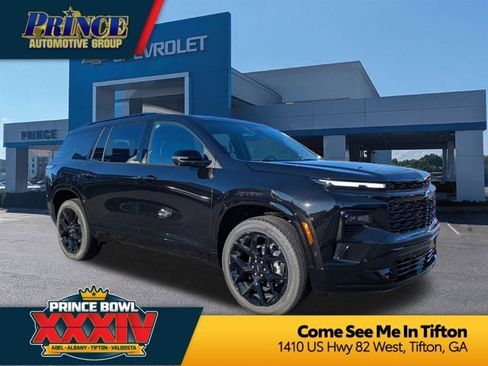 New 2026 Chevrolet Traverse RS w/ LPO, Floor Liner Package image 1