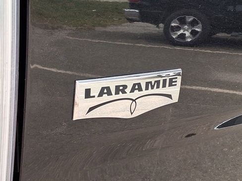 Used 2017 RAM 1500 Laramie w/ Convenience Group image 29