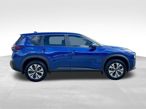 Certified 2023 Nissan Rogue SV FWD image 5