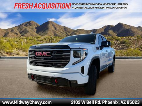 Used 2025 GMC Sierra 1500 AT4 w/ Technology Package AWD/4WD image 1