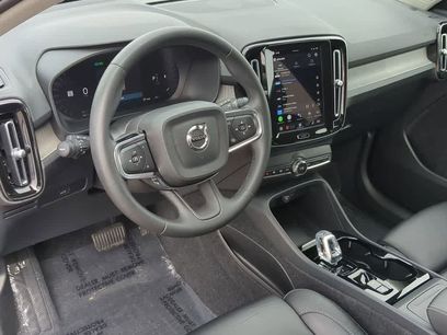 Used 2023 Volvo XC40 B5 Plus w/ Driver Assist Package