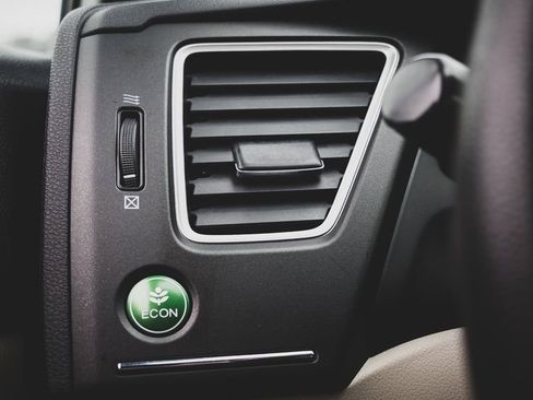 Used 2015 Honda Civic LX image 6