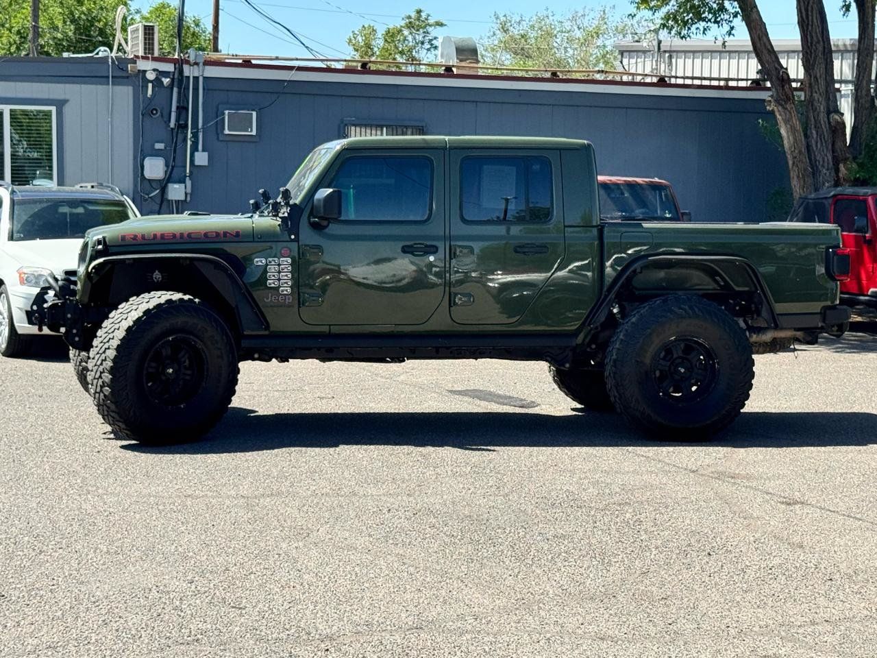 Used 2021 Jeep Gladiator Rubicon AWD/4WD image 4