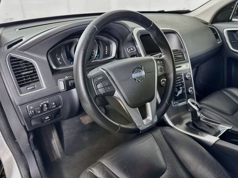 Used 2014 Volvo XC60 T6 AWD/4WD image 9