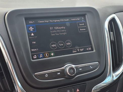 Used 2023 Chevrolet Equinox LT image 6