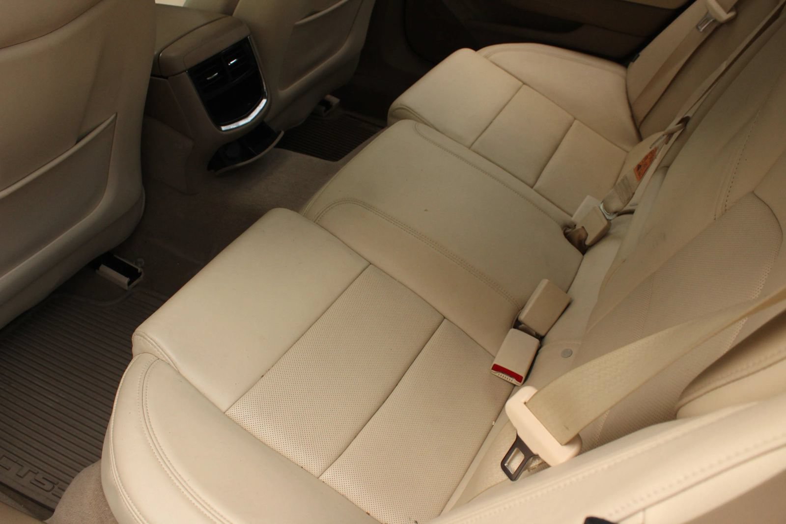 Used 2015 Cadillac CTS Luxury RWD image 20