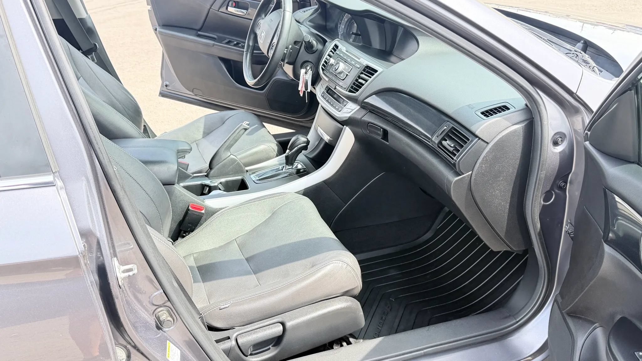 Used 2013 Honda Accord Sport image 13
