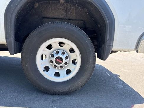 Used 2022 GMC Sierra 3500 Pro w/ Gooseneck/5TH Wheel Package AWD/4WD image 11