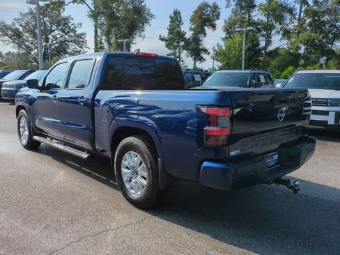Used 2023 Nissan Frontier SV RWD image 7