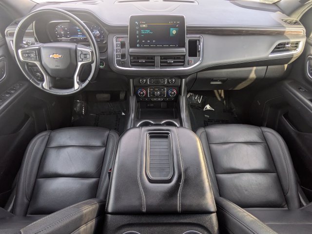 Used 2024 Chevrolet Suburban LT RWD image 16