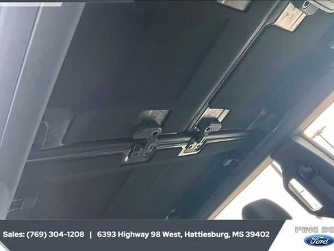 New 2025 Ford Bronco 4-Door w/ Sasquatch Package image 16