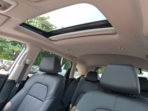 Certified 2024 Honda HR-V EX-L image 13