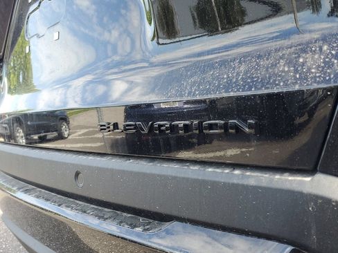 New 2027 GMC Terrain Elevation w/ Black Edition FWD image 9
