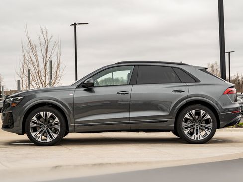 New 2026 Audi Q8 Premium Plus image 6