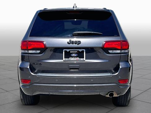 Used 2021 Jeep Grand Cherokee Laredo X AWD/4WD image 8