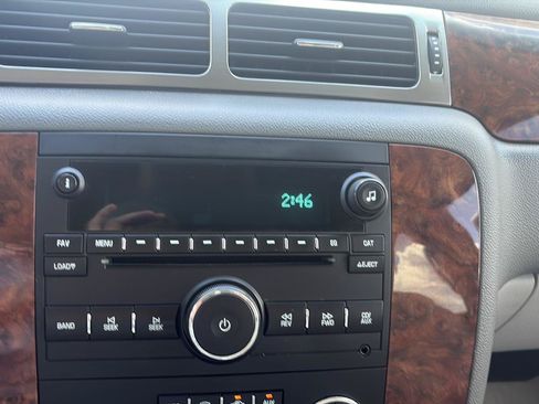 Used 2007 Chevrolet Tahoe LT w/ LT Preferred Equipment Group AWD/4WD image 30