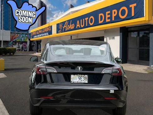 Used 2023 Tesla Model 3 Standard Range RWD image 4