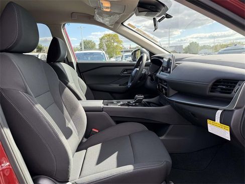 New 2026 Nissan Rogue S image 10