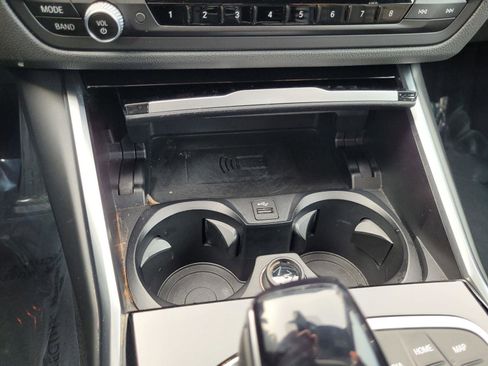 Certified 2022 BMW 230i Coupe w/ Convenience Package image 27