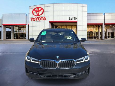 Used 2023 BMW 530i xDrive w/ Premium Package image 2