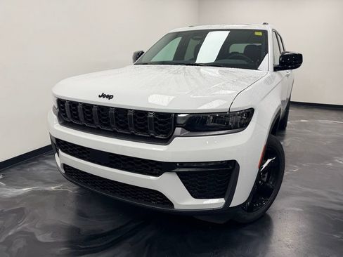 New 2026 Jeep Grand Cherokee L Limited AWD/4WD image 21