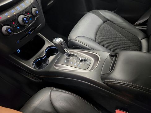 Used 2019 Dodge Journey Crossroad FWD image 28
