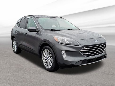 Used 2021 Ford Escape Titanium w/ Titanium Elite Package AWD/4WD image 7