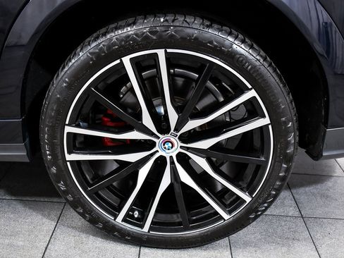 Used 2023 BMW X6 M50i w/ Executive Package image 8