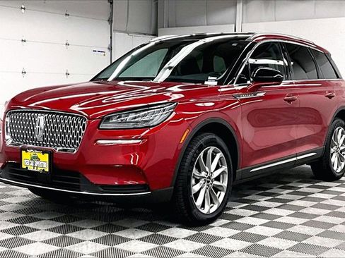 Used 2022 Lincoln Corsair AWD w/ Premium Package image 11