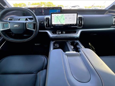 New 2025 Ford Expedition Tremor image 4