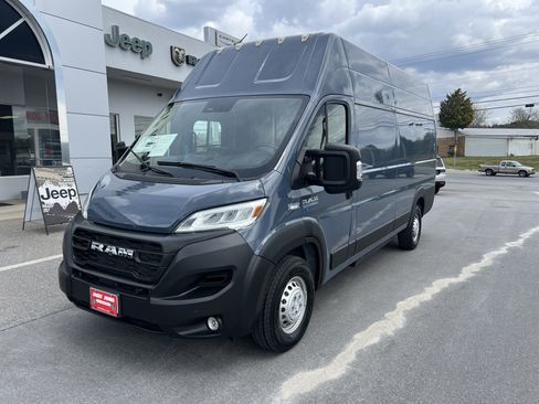 Used 2024 RAM ProMaster 3500 image 6