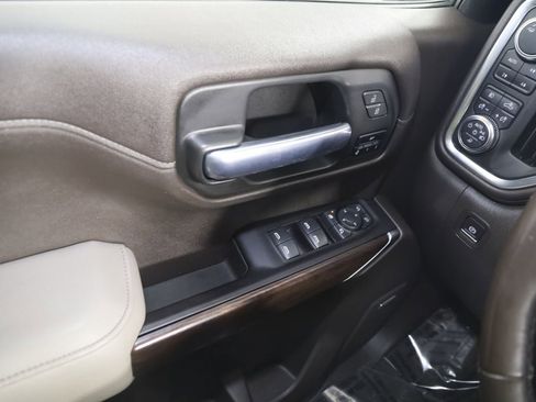 Used 2020 GMC Sierra 1500 SLT w/ SLT Premium Plus Package image 31